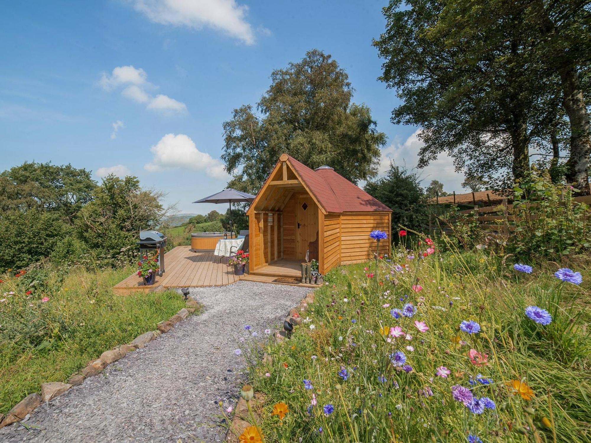 Villa Dol Y Mynydd The Mountain Meadow-Qu7521 Llangerniew Exterior foto